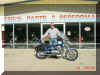 my guzzi2.JPG (49284 bytes)